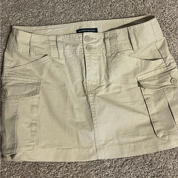 Brandy Melville Cargo Mini Skirt - Picture 5 of 5